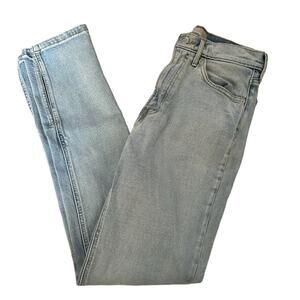 Everlane The Cheeky Split Hem Jean